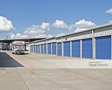 Storage Units for Rent available at 200 East Ridgeway Drive, Midlothian, TX 76065