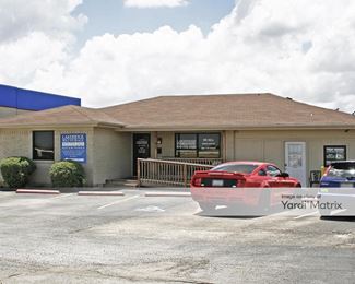 Photo 1 of Lakeridge Self Storage - 5191 North US 67, Midlothian, TX