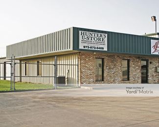 Photo 1 of Hunter-U-Store - 1390 Jack Mckay Blvd West, Ennis, TX