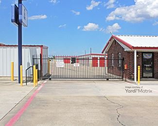 Photo 2 of BTA Self Storage - 15504 Highway 205, Terrell, TX