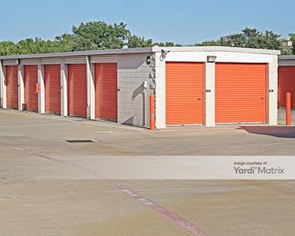 Photo 3 of Public Storage - 18004 Preston Road, Dallas, TX