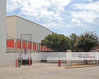 Photo 4 of Public Storage - 5342 East Mockingbird Lane, Dallas, TX