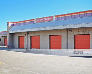 Photo 3 of Public Storage - 2439 Swiss Avenue, Dallas, TX