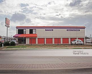 Photo 2 of Public Storage - 2801 K Avenue, Plano, TX