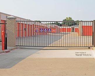 Photo 3 of Public Storage - 3301 West Parker Road, Plano, TX