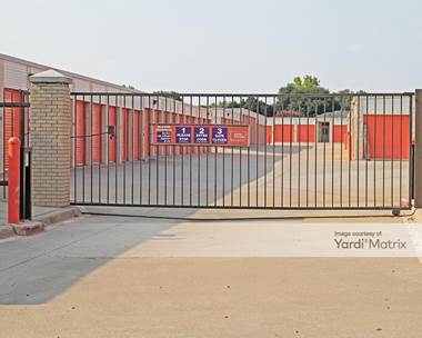Storage Units for Rent available at 3301 West Parker Road, Plano, TX 75023