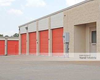 Photo 4 of Public Storage - 3301 West Parker Road, Plano, TX