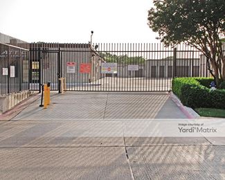 Photo 3 of Attic Self-Storage, The - 11541 North Central Expwy, Dallas, TX