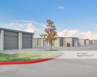 Photo 4 of Public Storage - 6707 Eldorado Pkwy, Frisco, TX
