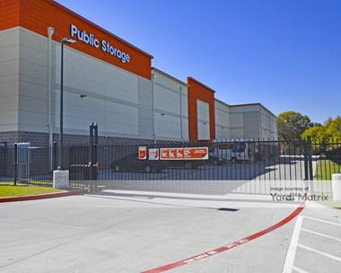 Storage Units for Rent available at 13391 Custer Road, Frisco, TX 75070