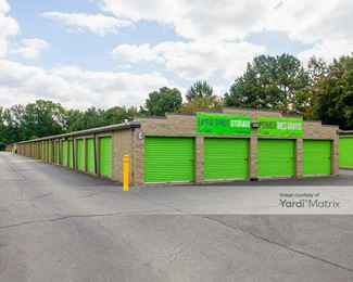 Photo 4 of Extra Space Storage - 1907 Campostella Road, Chesapeake, VA