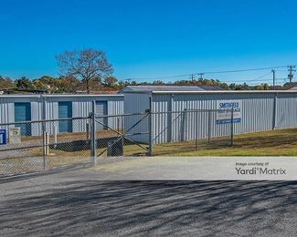 Photo 4 of Smithfield Self Storage - 201 Battery Park Road, Smithfield, VA