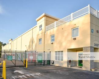 Photo 3 of Storage King USA - 3437 Western Branch Blvd, Chesapeake, VA