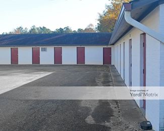 Photo 2 of Ordinary Mini Storage - 4553 George Washington Memorial Hwy, Hayes, VA