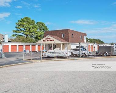Storage Units for Rent available at 752 Lord Dunmore Drive, Virginia Beach, VA 23464
