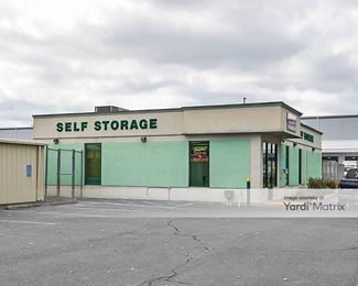 Photo 2 of Portsmouth Storage Depot - 3401 Airline Blvd, Portsmouth, VA