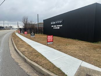 Photo 9 of Airline Self Storage - 2604 Airline Blvd, Portsmouth, VA