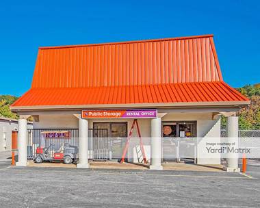 Storage Units for Rent available at 12600 Jefferson Avenue, Newport News, VA 23602
