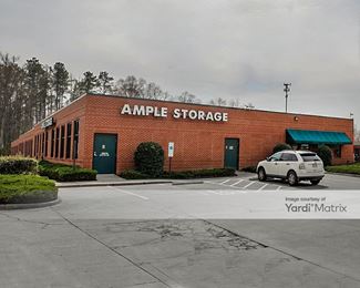 Photo 1 of Ample Storage Jeff Davis - 16432 Jefferson Davis Hwy, Chester Hights, VA