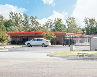 Photo 3 of Public Storage - 3029 Airline Blvd, Portsmouth, VA
