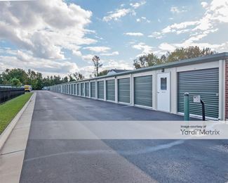 Photo 4 of Public Storage - 3029 Airline Blvd, Portsmouth, VA