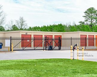 Photo 2 of AAAA Self Storage - 2463 County Drive, Petersburg, VA