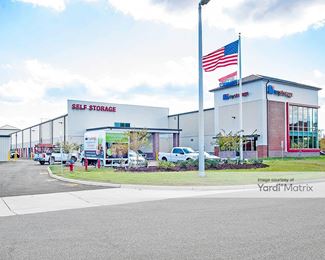 Photo 3 of MyStorage-Grassfield - 711 Ward Road, Chesapeake, VA