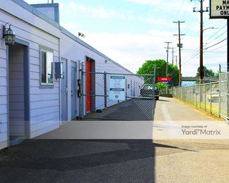 Photo 4 of Northwest Self Storage - 3510 NE Columbia Blvd, Portland, OR