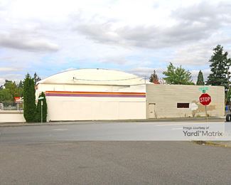 Photo 4 of Public Storage - 1621 NE 71st Avenue, Portland, OR