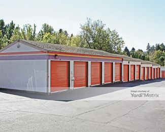 Photo 3 of Public Storage - 17501 SE McLoughlin Blvd, Milwaukie, OR