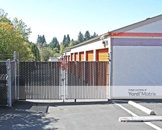 Photo 4 of Public Storage - 17501 SE McLoughlin Blvd, Milwaukie, OR