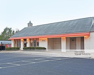 Photo 3 of Public Storage - 172 Veterans Pkwy, Clayton, NC
