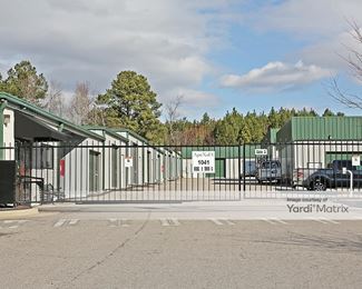 Photo 4 of Apex Flex Storage - 1041 Investment Blvd, Apex, NC