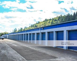 Photo 3 of Northwest Self Storage - 2660 NW Division Street, Gresham, OR