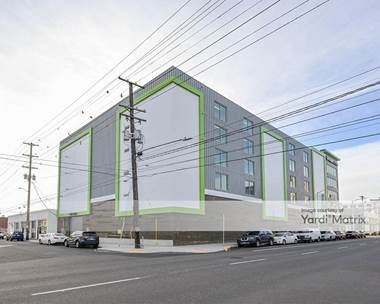 Storage Units for Rent available at 710 SE Belmont Street, Portland, OR 97214