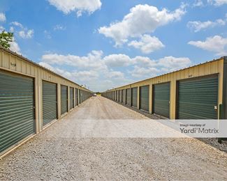 Photo 2 of Storology Storage - 1600 Highway 1187 West, Crowley, TX