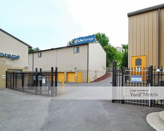 Photo 4 of Extra Space Storage - 1212 West Patrick Street, Frederick, MD