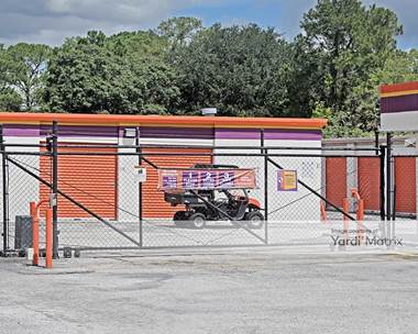 Storage Units for Rent available at 5757 University Blvd West, Jacksonville, FL 32216