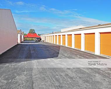 Storage Units for Rent available at 7345 Oswego Road, Liverpool, NY 13090