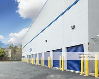Photo 4 of Devon Self Storage - 5301 Park Heights Avenue, Baltimore, MD