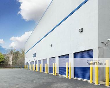 Storage Units for Rent available at 5301 Park Heights Avenue, Baltimore, MD 21215