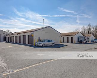 Photo 5 of StorageMart - 8821 Philadelphia Road, Rosedale, MD