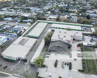 Photo 2 of Extra Space Storage - 5305 Manatee Avenue West, Bradenton, FL