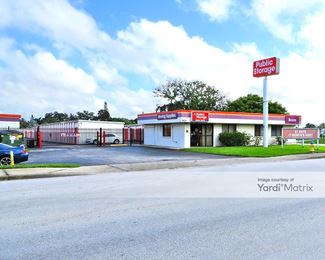Photo 1 of Public Storage - 920 Cortez Road West, Bradenton, FL