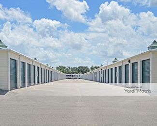 Photo 3 of iStorage - 3836 Tollgate Blvd, Naples, FL