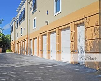 Photo 4 of Lock Up Self Storage, The - 1200 Pine Ridge Road, Naples, FL