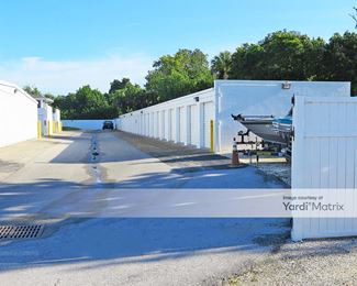 Photo 4 of iStorage - 2900 US 301, Ellenton, FL