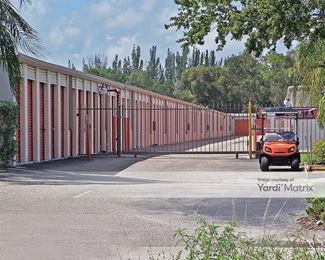 Photo 4 of Public Storage - 3232 Colonial Blvd, Fort Myers, FL