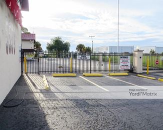 Photo 2 of Airport Mini Storage - 455 Braden Avenue, Sarasota, FL