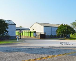 Photo 3 of Extra Space Storage - 520 West Williamsburg Road, Sandston, VA